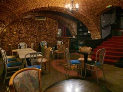 Caffe bar Crni mačak