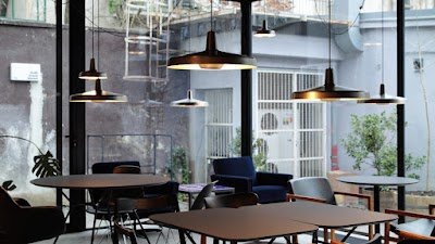 Urania Bar