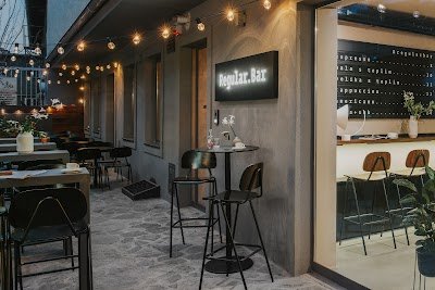 Regular.Bar