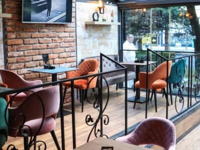 La Bodega West