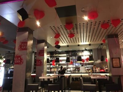 Stella bar