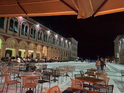 Bajamonti Pizza, Steak & Fish House