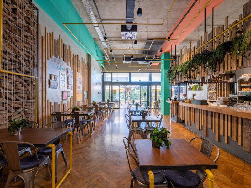 Submarine Burger - Mall Of Split