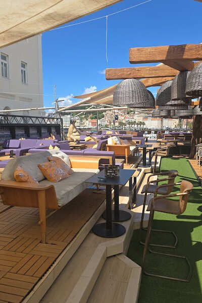 HOOKAH CLUB (SHISHA ROOF68)